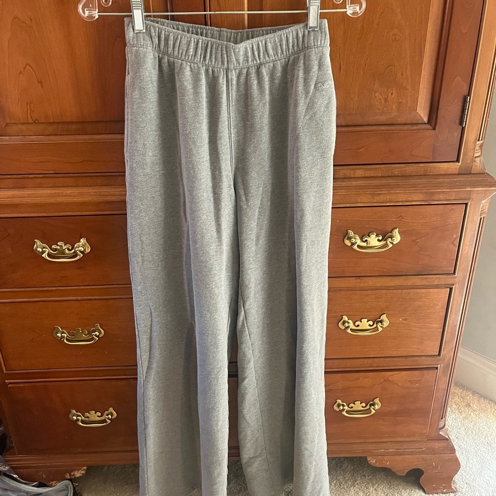 Gray Hollister Lounge Pants - Picture 1 of 3